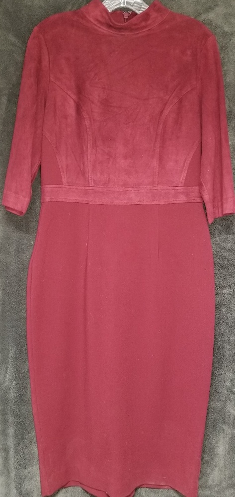 Womens size 8 Maroon dress